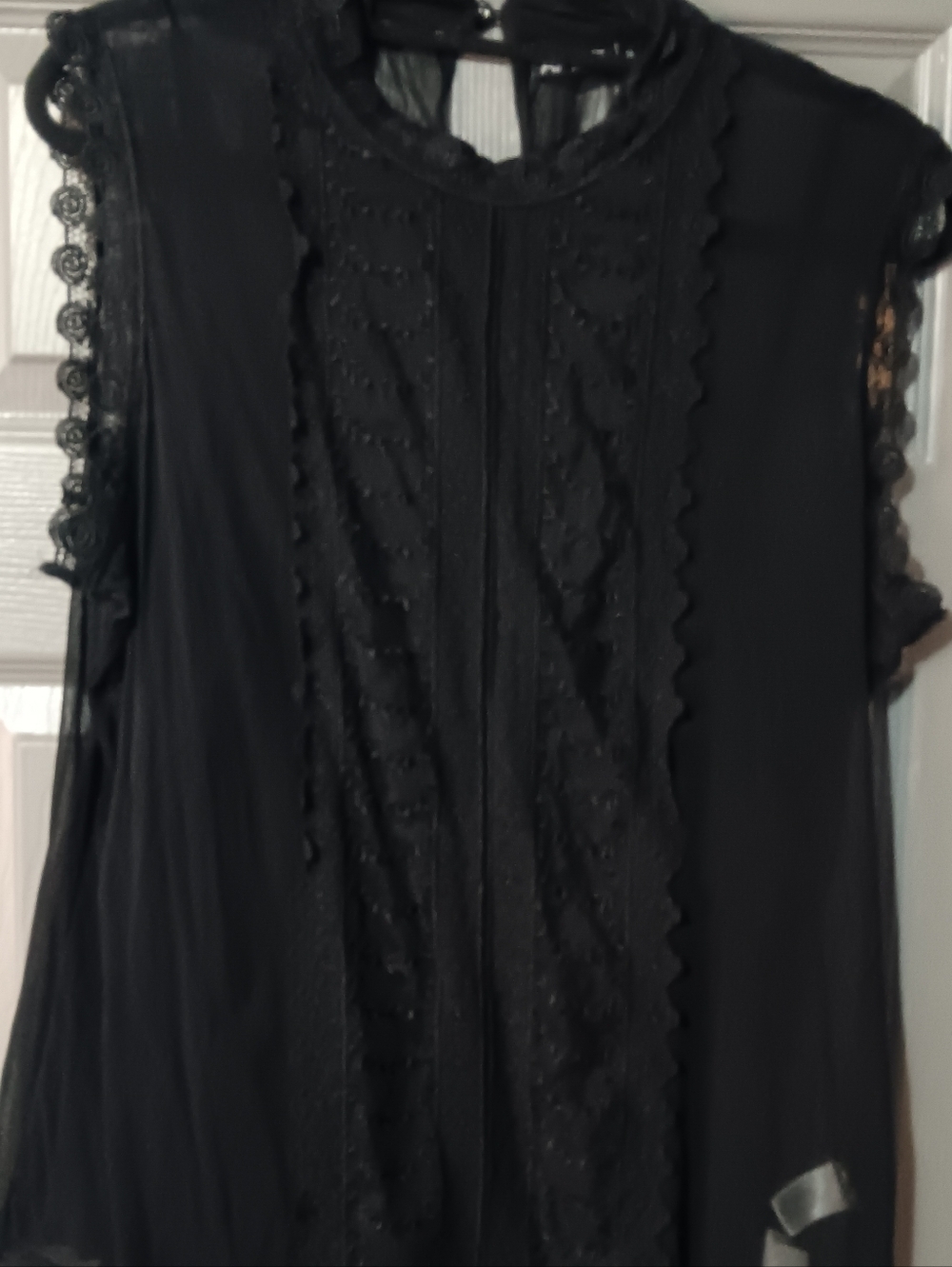 Apt. 9 Black Lace-Trim Sleeveless Blouse